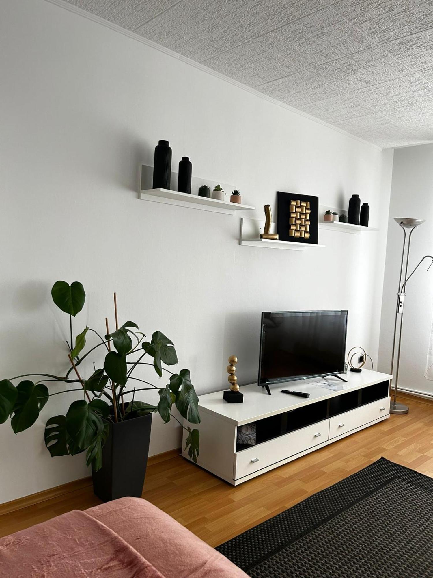 Gemuetliche Ferienwohnung-Appartement Бад-Эйнхаузен Экстерьер фото